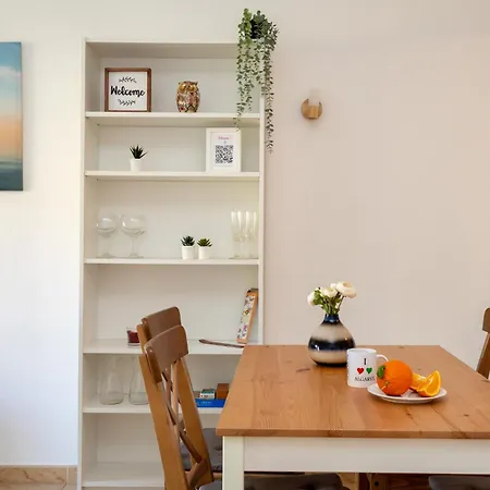Centre By Calyferias Apartment