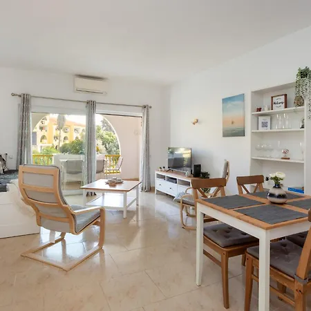 Centre By Calyferias Apartment *